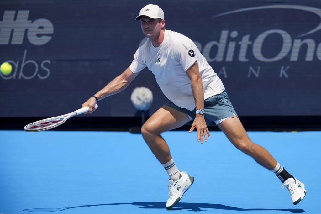 Прогнозы на ATP Барселона: День 1. Джек Дрейпер против Томаса Мартина Этчеверри